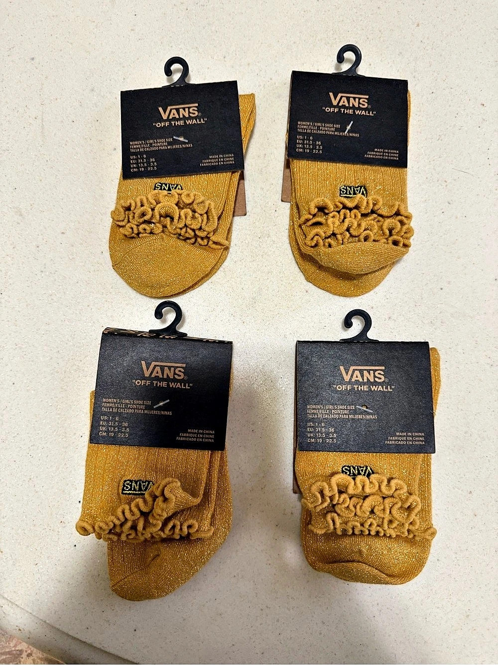 Vans Kids Tinsel Half Crew Socks Kids Crew Socks Gold Size 2-5 NWT